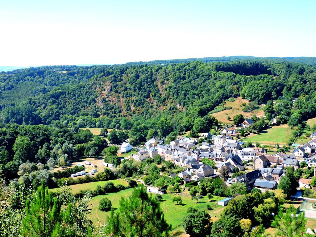 Gite Dans Les Alpes Mancelles Hotel Gesnes-le-Gandelin Kültér fotó